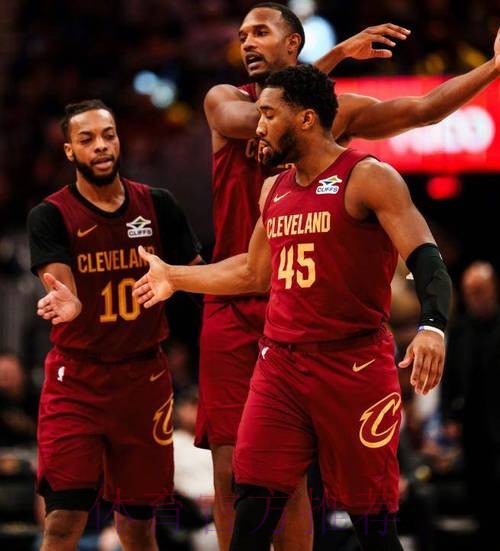 落选秀单节21分坎宁安27+6+7,米切尔30分难救主,活塞复仇骑士 落选秀单节21分坎宁安27+6+7,米切尔30分难救主,活塞复仇骑士